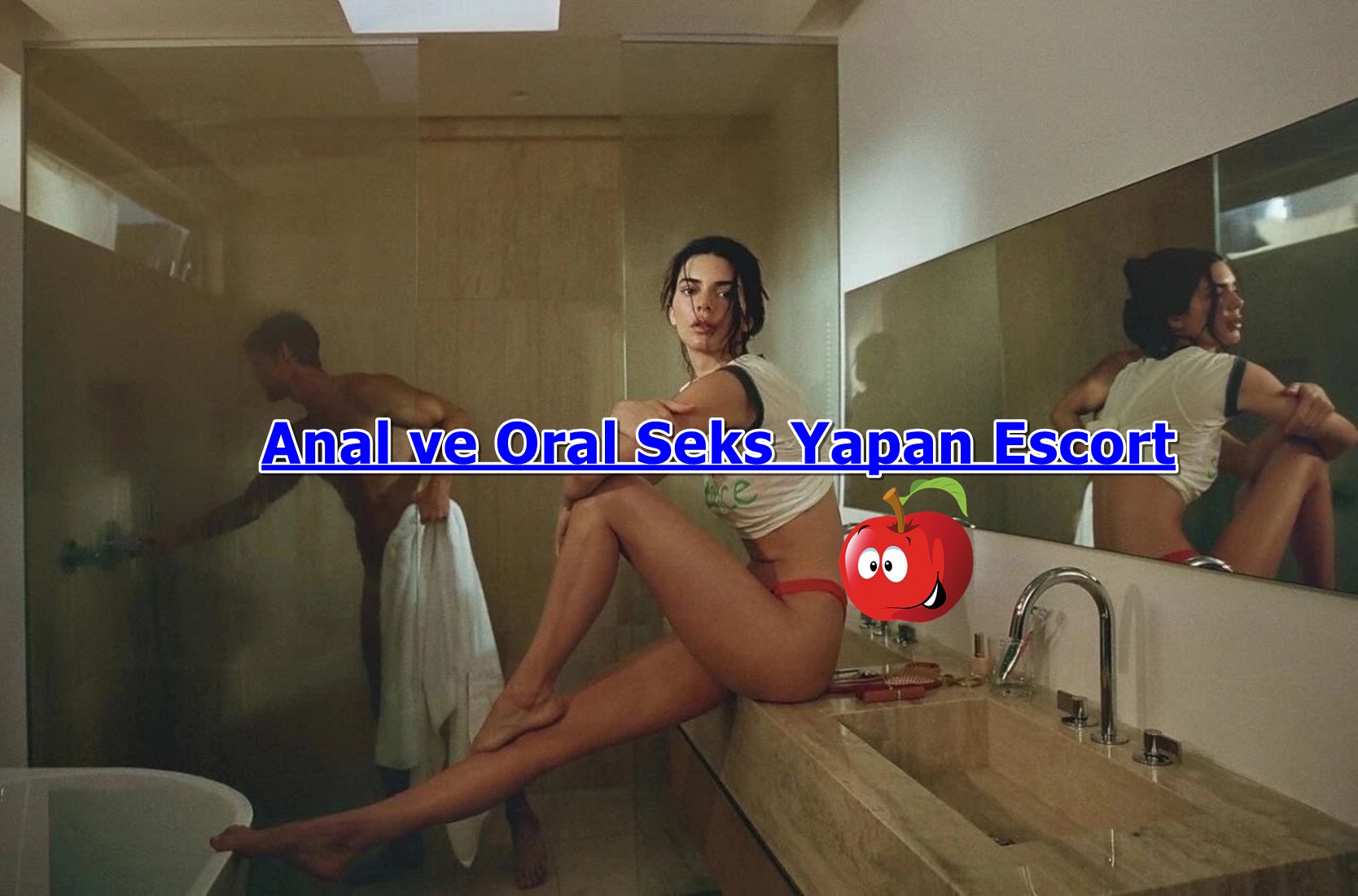 Tezgah Üstünde Bacaklarını Aralayan Escort